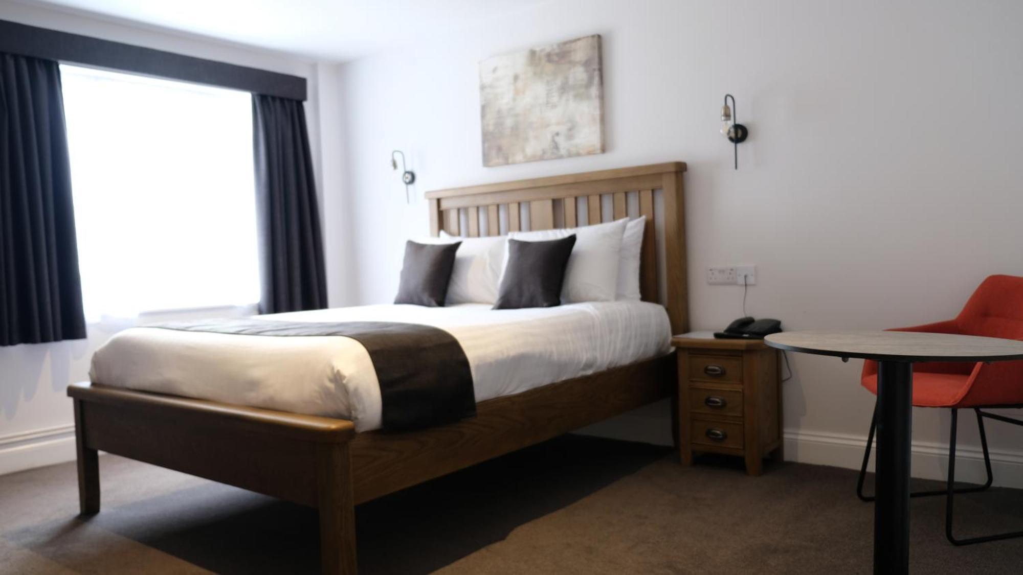 Best Western Priory Hotel Bury St. Edmunds Bagian luar foto