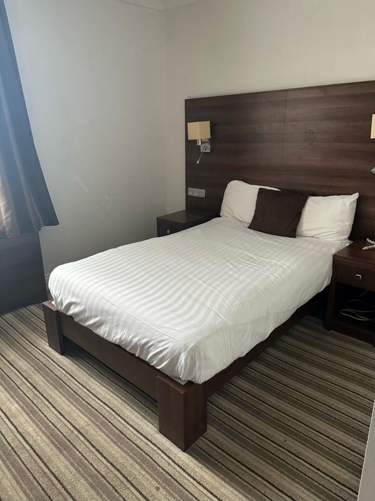 Best Western Priory Hotel Bury St. Edmunds Bagian luar foto